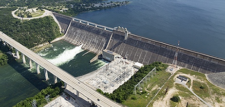 Mansfield dam and Lake Travis